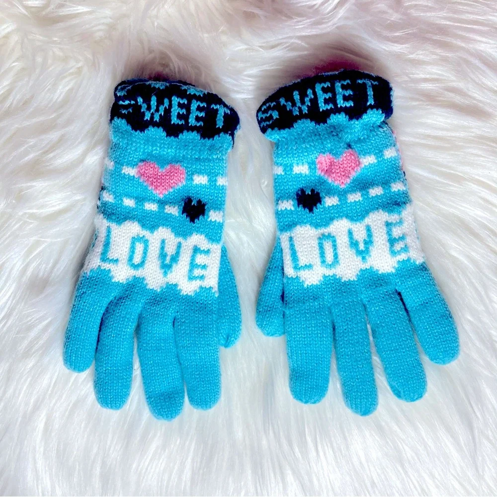 Girl Sky Blue Winter Snow Gloves Mittens Sweet Love